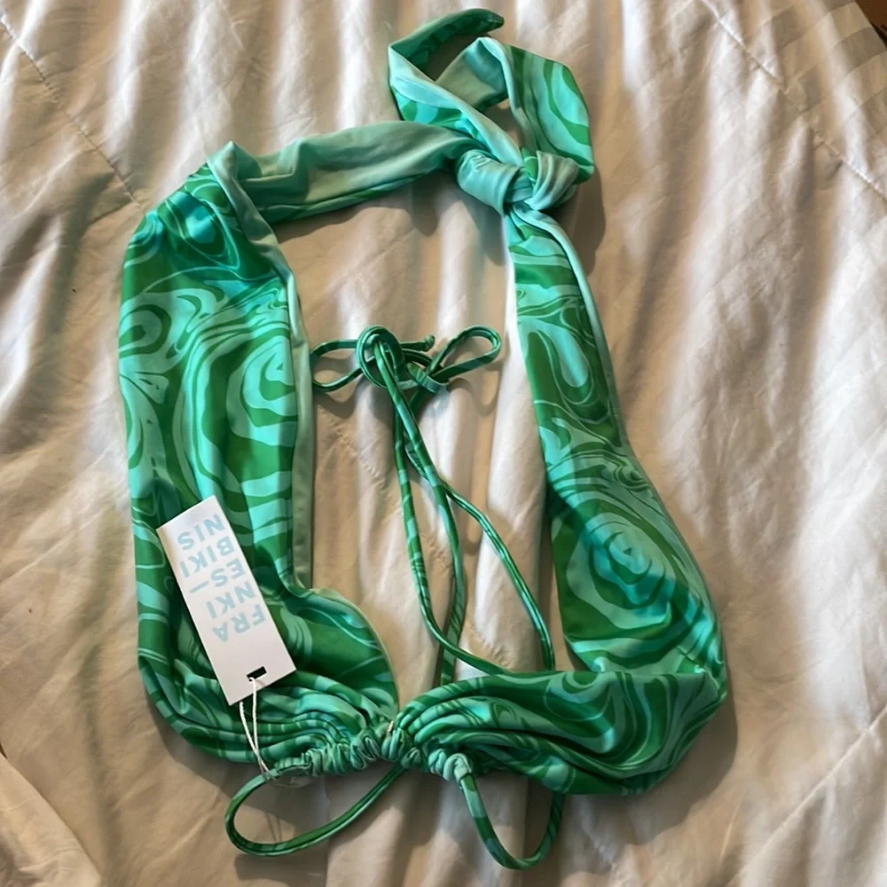 Frankie’s Bikini’s Bash Naomi Top — NWT!